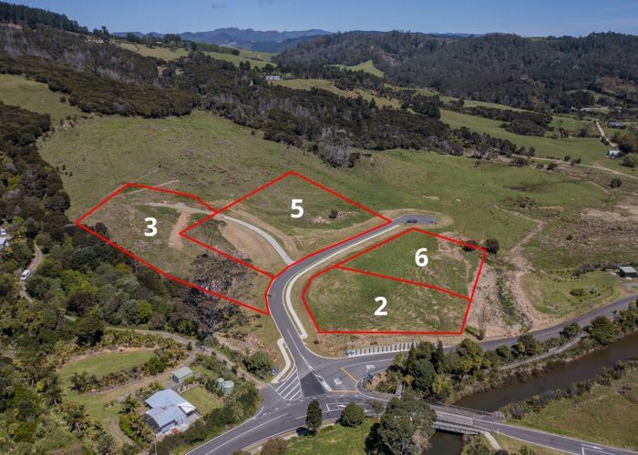  at 6 Te Puia Place, Hot Water Beach, Whitianga