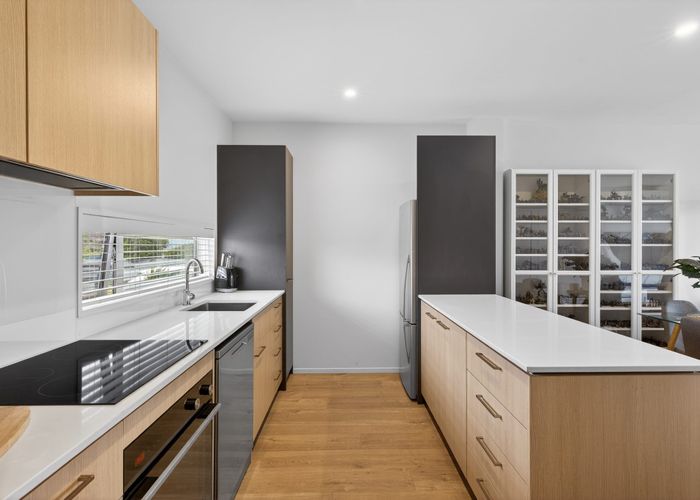  at 8 Sunshine Lane, New Brighton, Christchurch City, Canterbury