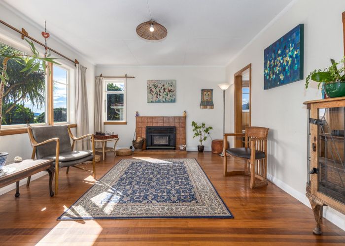  at 166 Wellington Road, Paekakariki