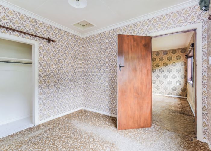  at 8 Mount Street, Wakari, Dunedin