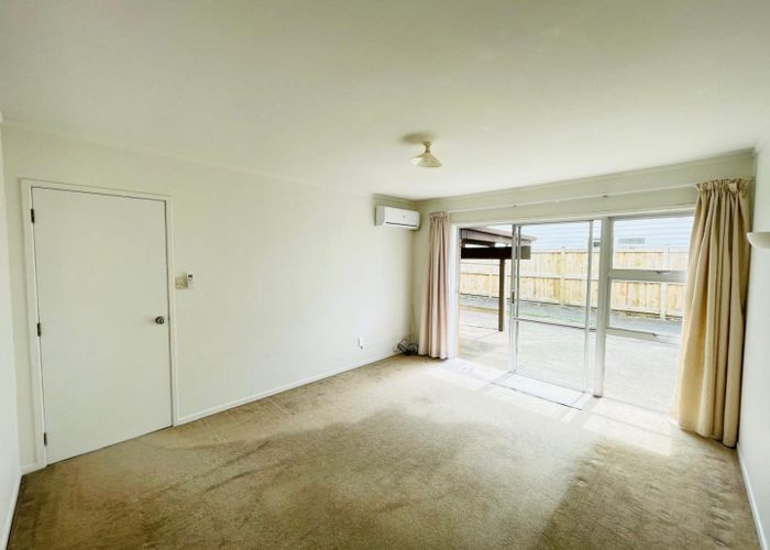  at 22B Vanbrugh Place, Bucklands Beach, Manukau City, Auckland