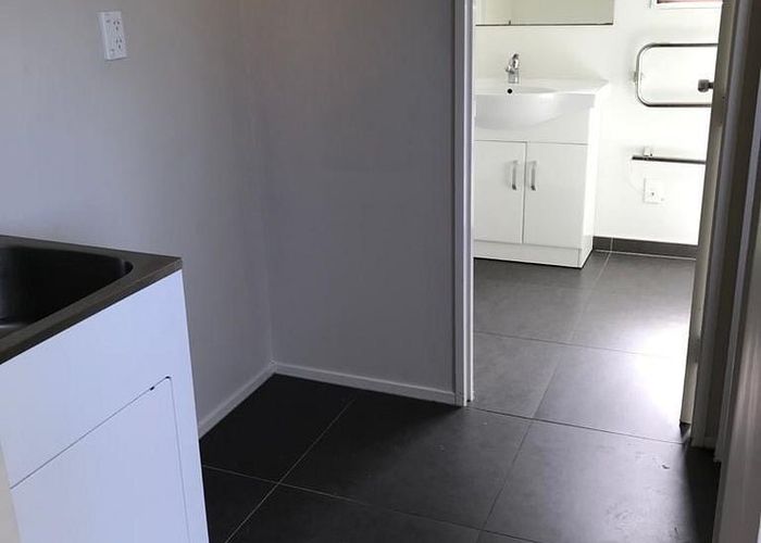  at 2/31 Shoreham Street, Avondale, Auckland City, Auckland