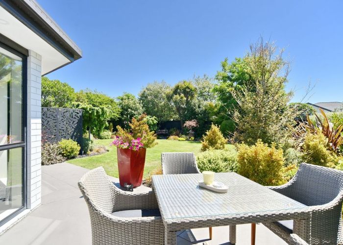  at 10 Glastonbury Drive, Burwood, Christchurch