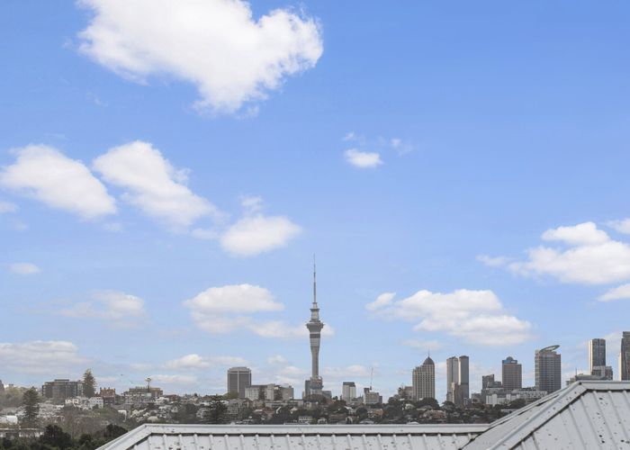  at 2/179 Meadowbank Road, Meadowbank, Auckland City, Auckland