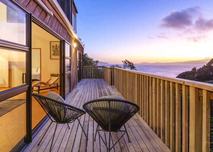  at 30 Ngaumatau Road, Point Howard, Lower Hutt