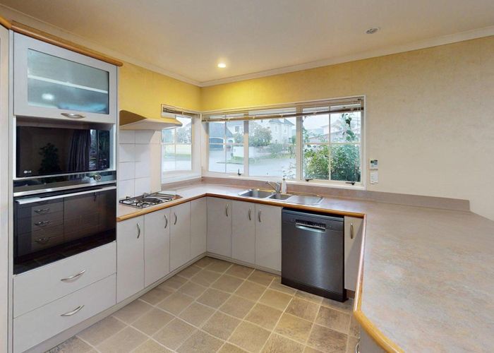  at 123 Pacific Drive, Fitzherbert, Palmerston North, Manawatu / Whanganui