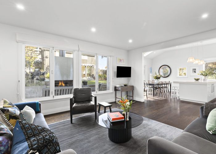  at 17 West Road, Northland, Wellington, Wellington
