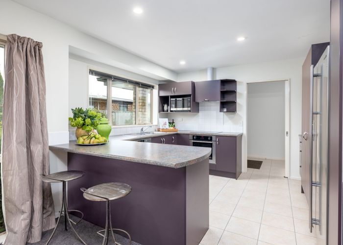  at 6 Meeking Place, Aidanfield, Christchurch