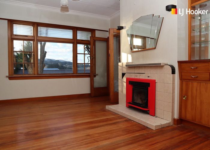  at 9 Owen Street, Green Island, Dunedin