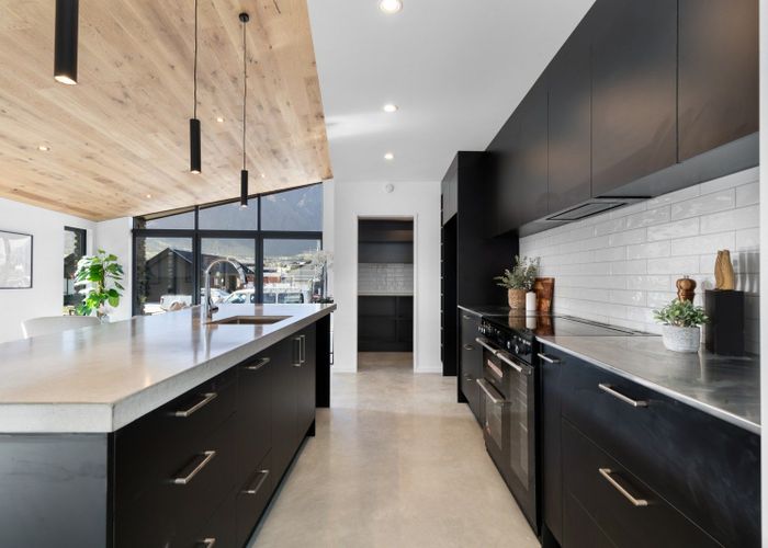 For sale 10 Grain Close, Hanley's Farm, Jacks Point, QueenstownLakes