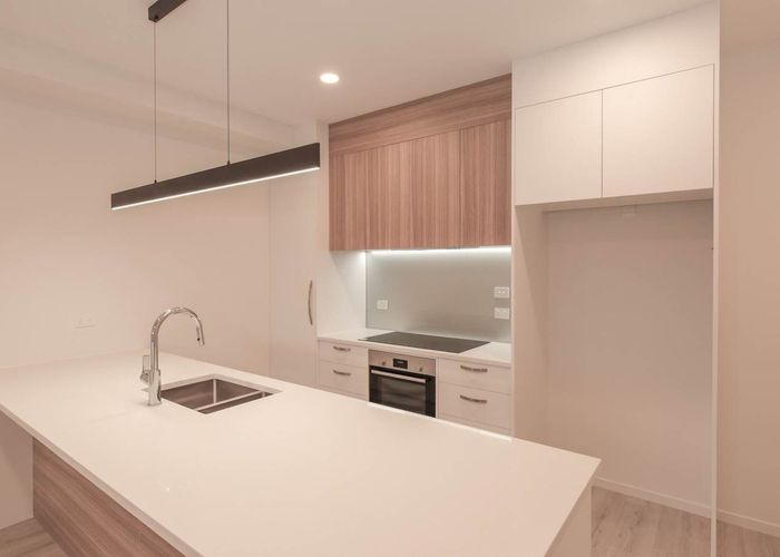  at unit 2/47 Arran Drive, Orewa, Rodney, Auckland