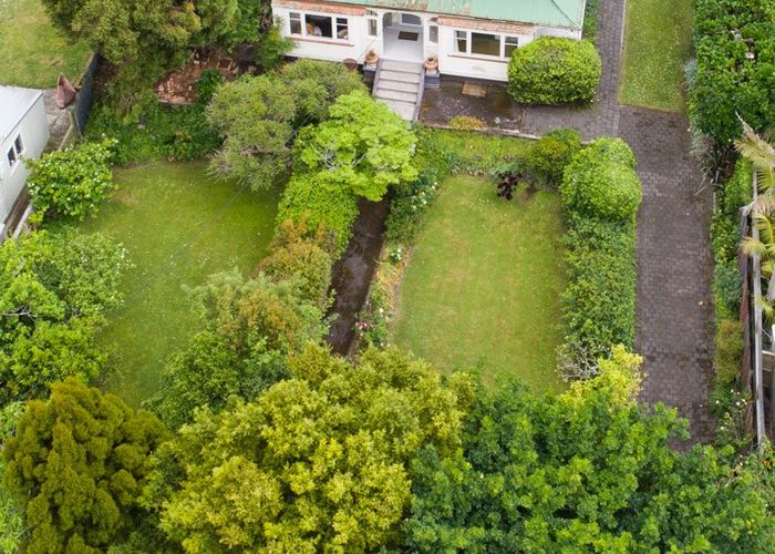 at 3 Brentwood Avenue, Mount Eden, Auckland