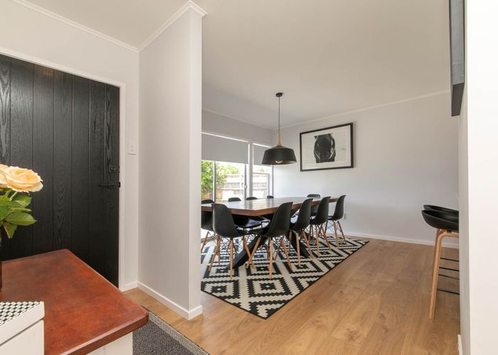  at 20 Rewarewa Road, Te Atatu Peninsula, Auckland