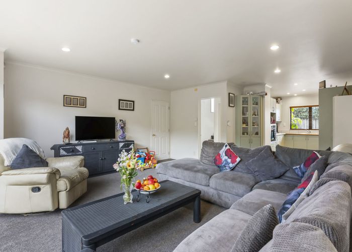  at 3/102 Greenhithe Road, Greenhithe, North Shore City, Auckland