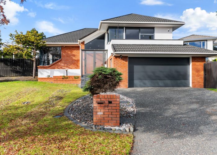  at 32 Currell Way, Somerville, Manukau City, Auckland