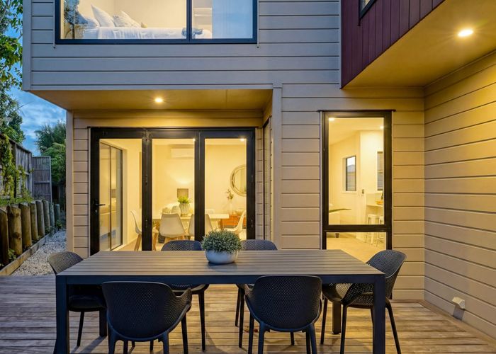  at 6D Pax Avenue, Forrest Hill, North Shore City, Auckland