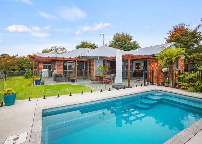  at 14 Awanui Avenue, Kihikihi, Te Awamutu