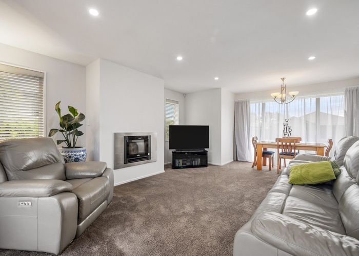  at 33 Parklea Avenue, Halswell, Christchurch