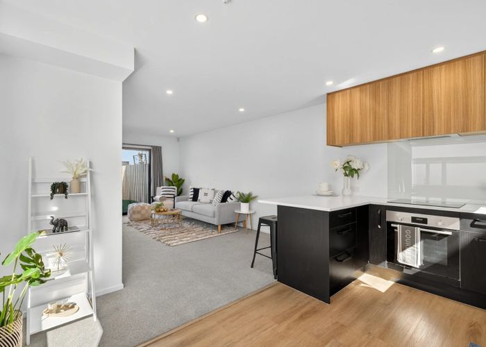  at 11/15 bunyan Street, Waltham, Christchurch City, Canterbury