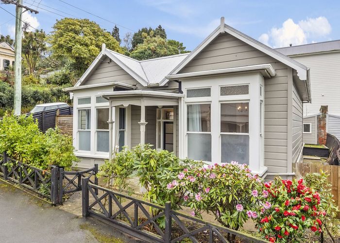  at 12 Macbeth Street, Caversham, Dunedin