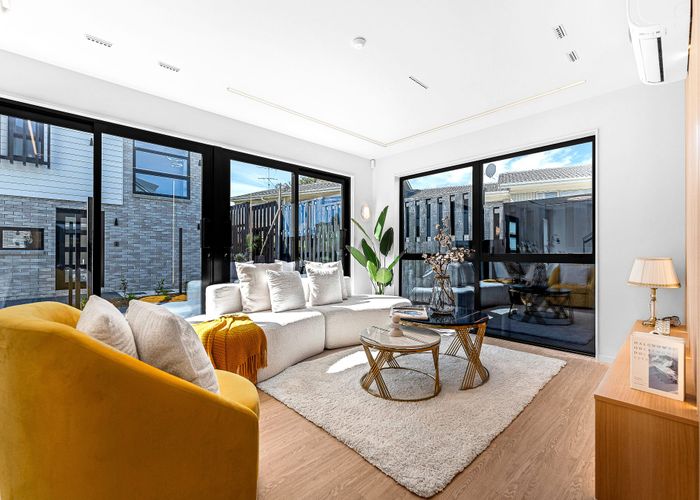  at 7D Sirius Place, Botany Downs, Manukau City, Auckland