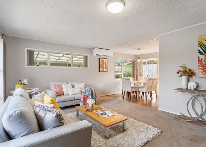  at 2/12 Park Estate Road, Rosehill, Papakura