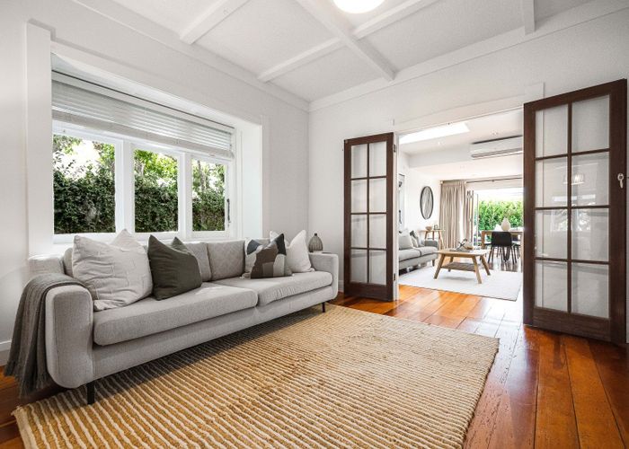  at 14 Oliver Street, Point Chevalier, Auckland City, Auckland