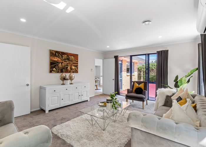  at 90 Bluebird Crescent, Unsworth Heights, Auckland