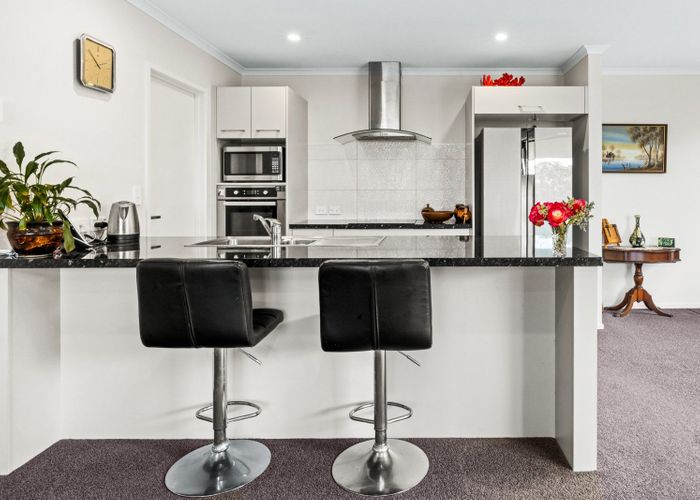  at 35 Waimakariri Drive, Te Awa, Napier