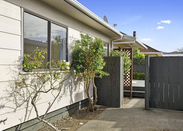  at 2/65 Wakefield Street, Alicetown, Lower Hutt, Wellington