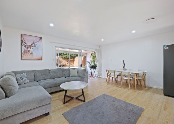  at 20B Dale Crescent, Pakuranga, Manukau City, Auckland