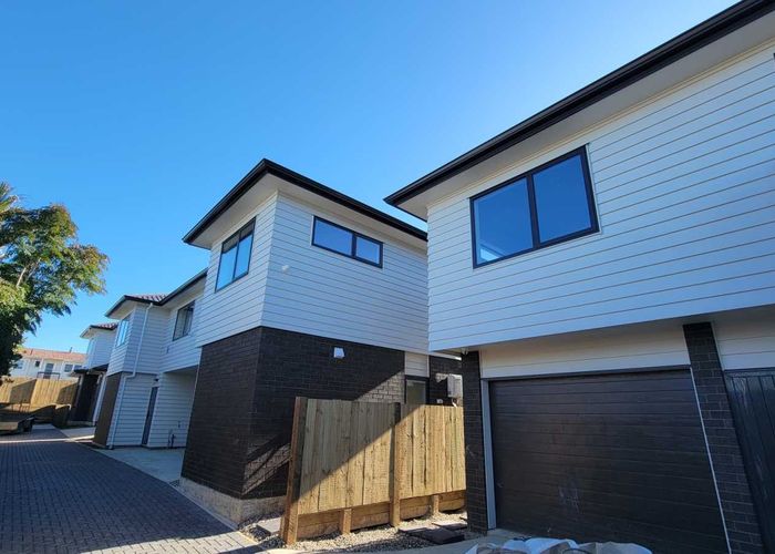 at 56a Angelo Avenue, Howick, Manukau City, Auckland