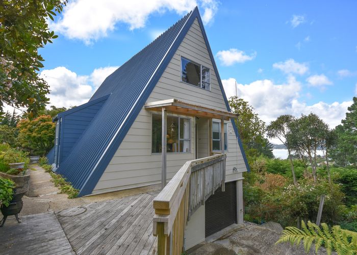 at 2B Bells Road, Sawyers Bay, Dunedin