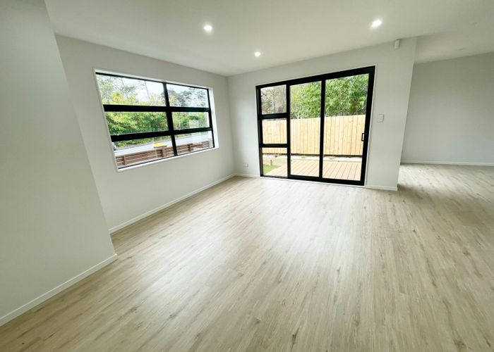  at 44A Godley Road, Green Bay, Waitakere City, Auckland