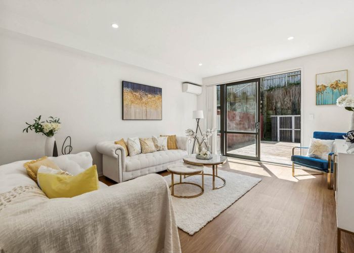  at 10 Stroom Street, Flat Bush, Manukau City, Auckland