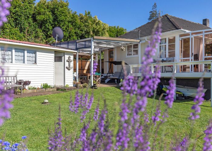  at 5 Evandale Street, Glen Innes, Auckland