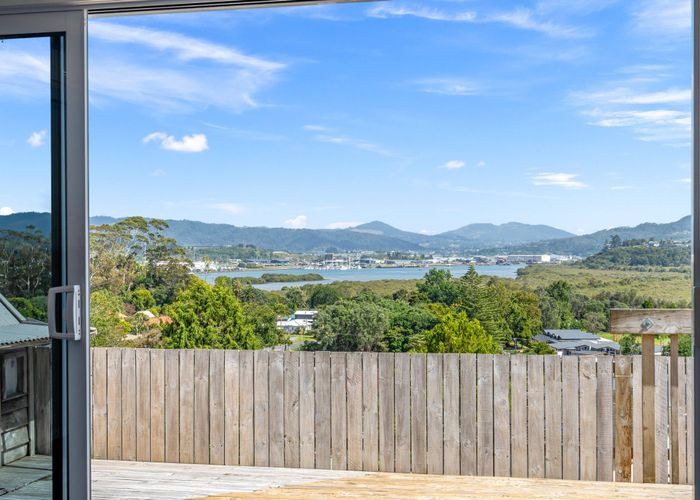  at 52 Handforth Street, Onerahi, Whangarei
