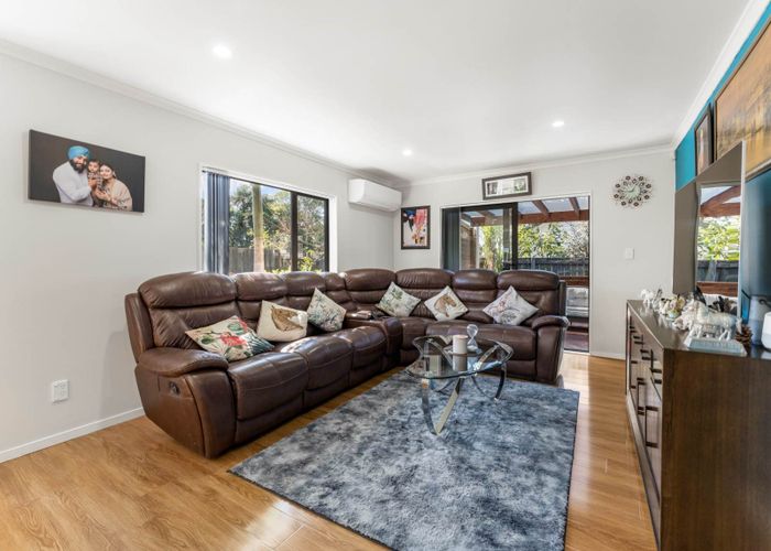  at 49 Tarapiroe Avenue, Takanini, Auckland