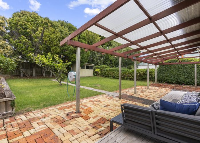  at 3 St Leonards Road, Devonport, North Shore City, Auckland