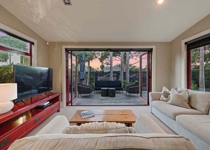  at 18 Alberta Street, Point Chevalier, Auckland City, Auckland