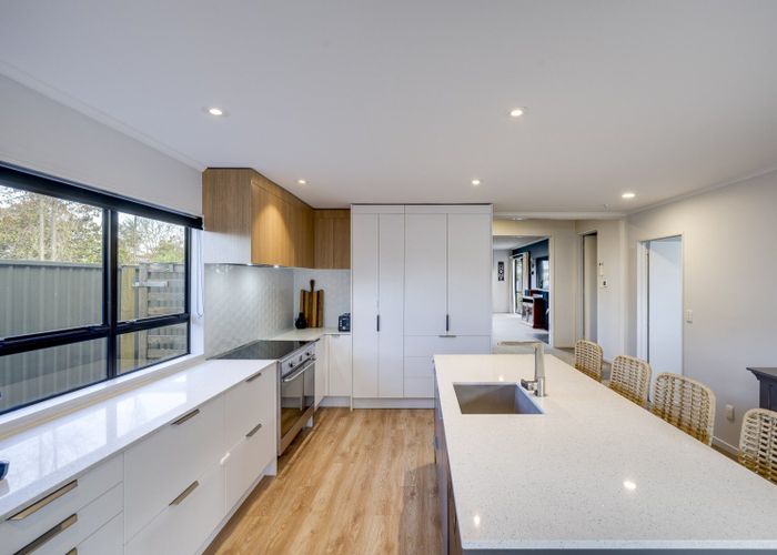  at 8 Mission Road, Greenmeadows, Napier, Hawke's Bay