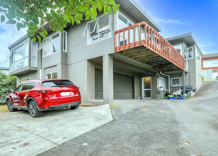  at 320 Hillsborough Road, Hillsborough, Auckland
