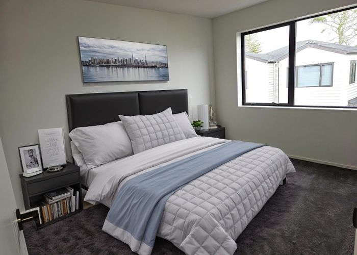  at 2/15 Browns Road, Manurewa, Manukau City, Auckland