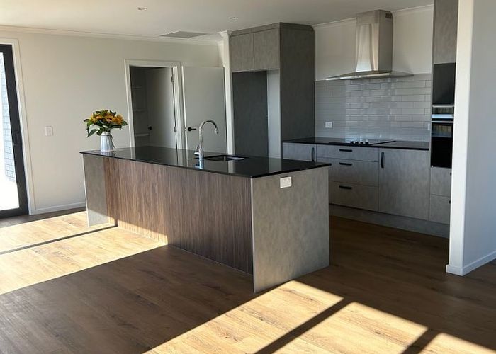  at 16 Songpa Street, Halswell, Christchurch City, Canterbury