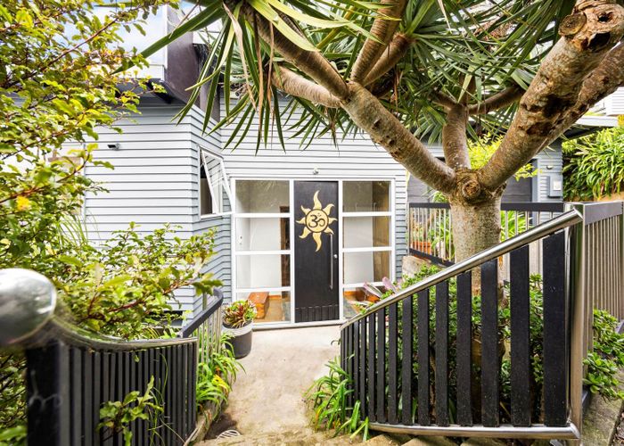  at 2/334 Hillsborough Road, Hillsborough, Auckland City, Auckland