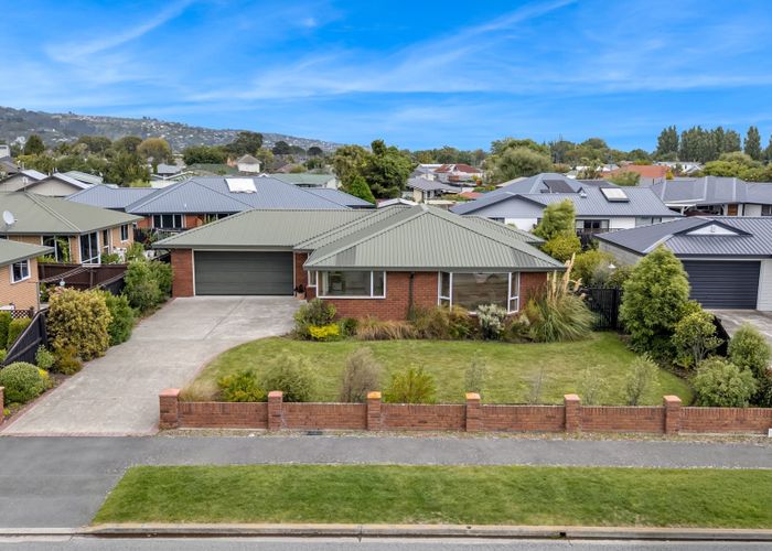  at 16 Thistledown Place, Woolston, Christchurch City, Canterbury