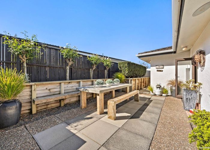  at 35 Luton Avenue, Sunnyhills, Manukau City, Auckland