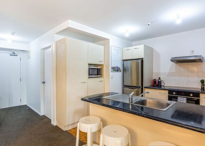  at 68/32 Mountain Road, Mount Wellington, Auckland City, Auckland