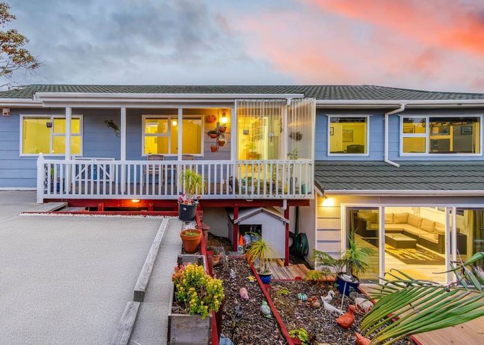  at 26 Squirrel Lane, Browns Bay, Auckland