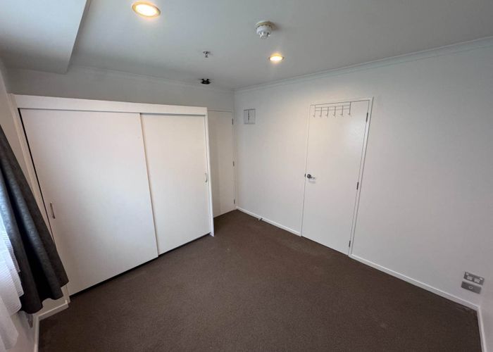  at 176 Broadway, Newmarket, Auckland City, Auckland
